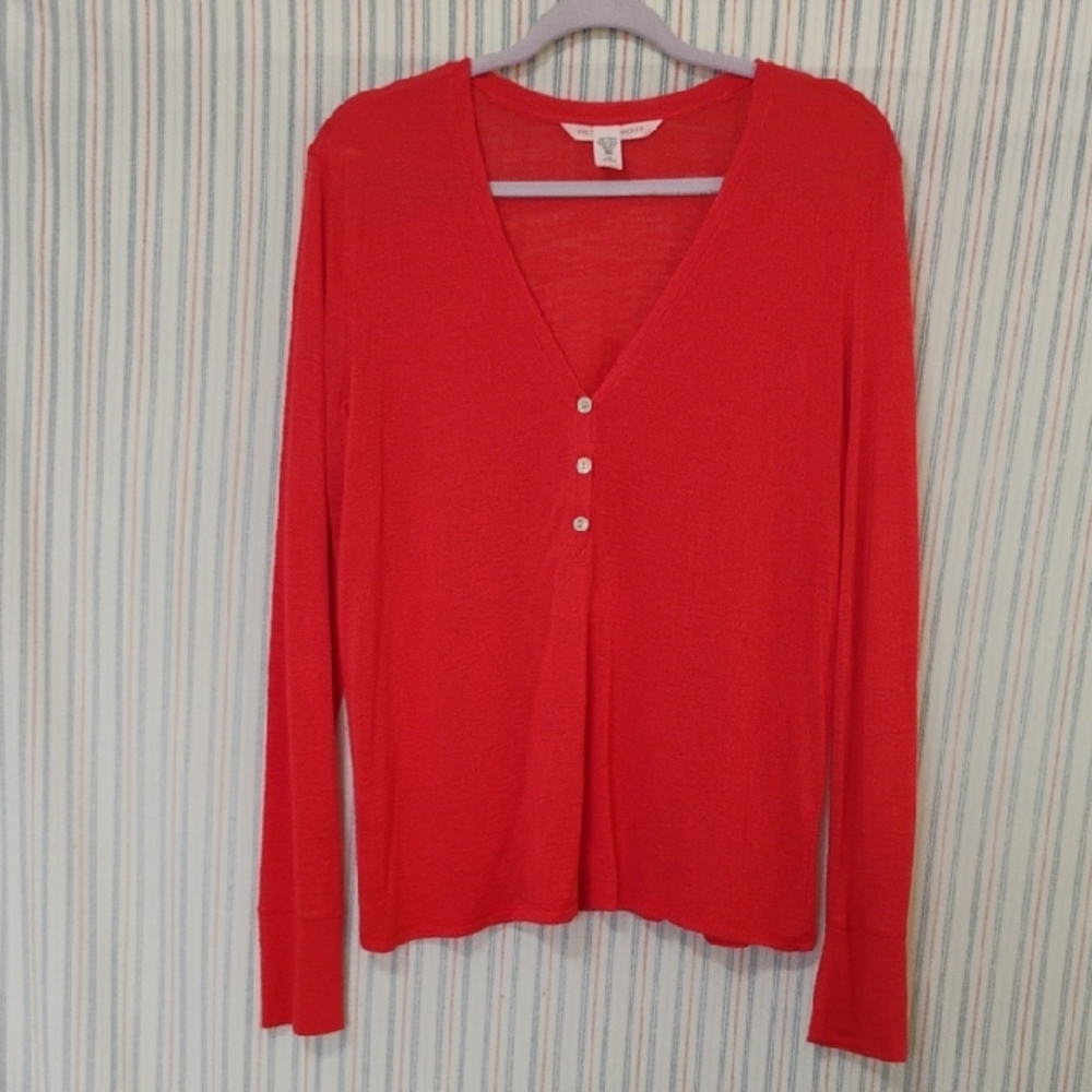 Victoria's Secret Red V-Neck Lounge Top L